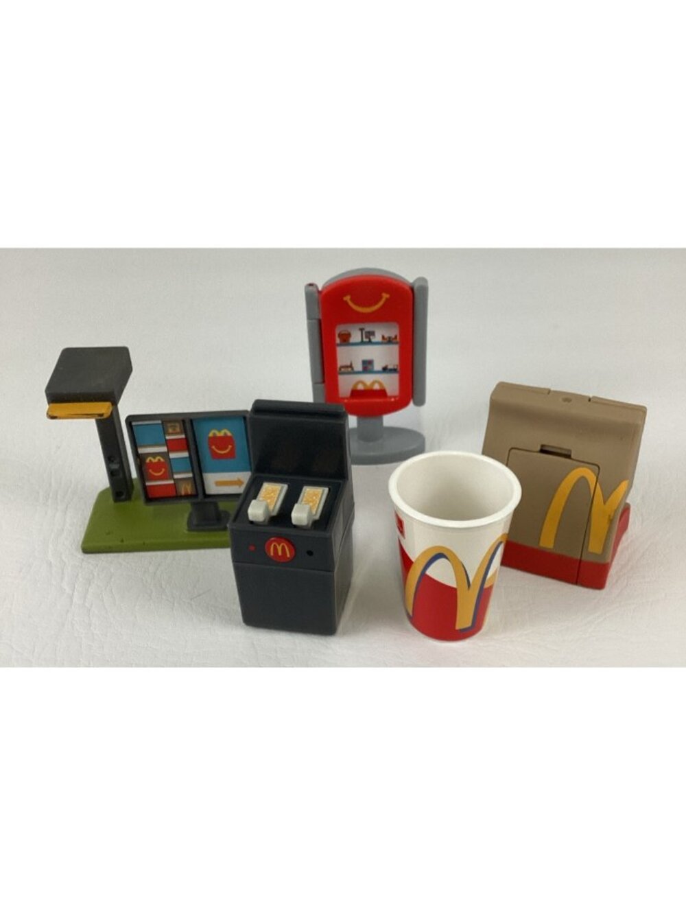 McDonald’s Lil McDonald’s Happy Meal Toys Display Stand Lot of 5 Bundle 2025